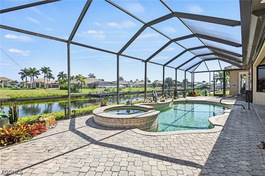 2817 SW 39th Street Cape Coral FL 33914