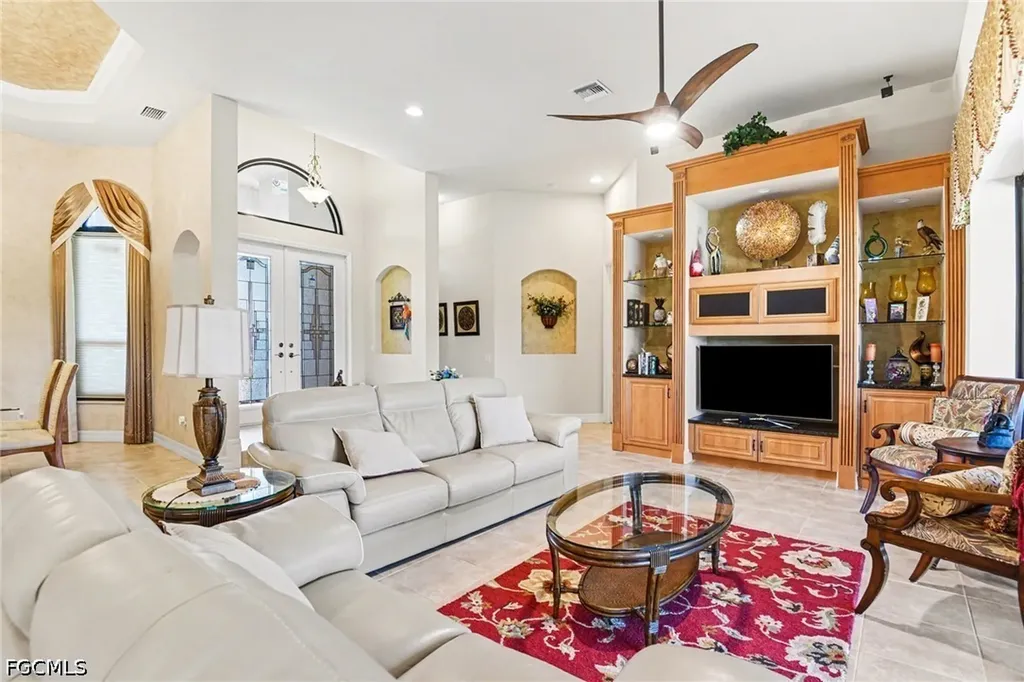 2817 SW 39th Street Cape Coral FL 33914