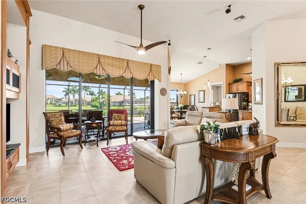 2817 SW 39th Street Cape Coral FL 33914