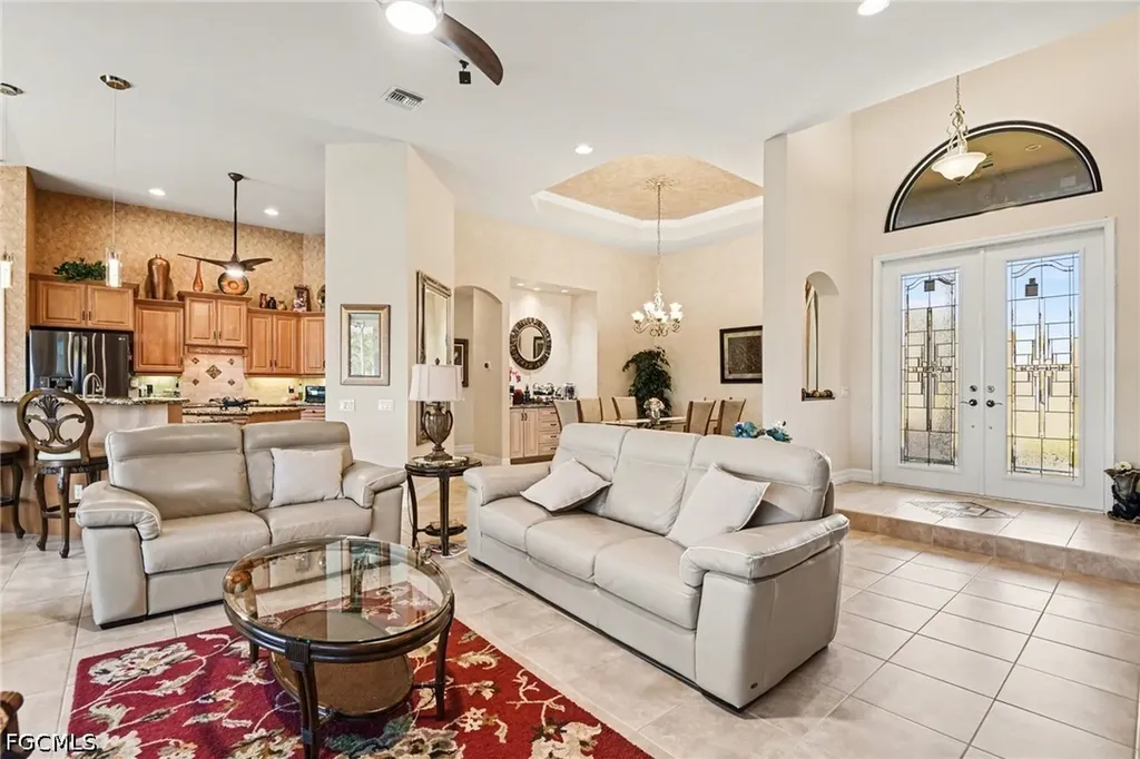 2817 SW 39th Street Cape Coral FL 33914