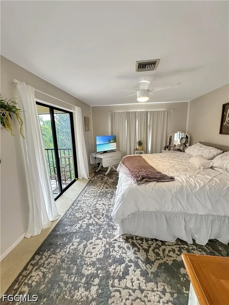 1518 Oyster Catcher Point Naples FL 34105