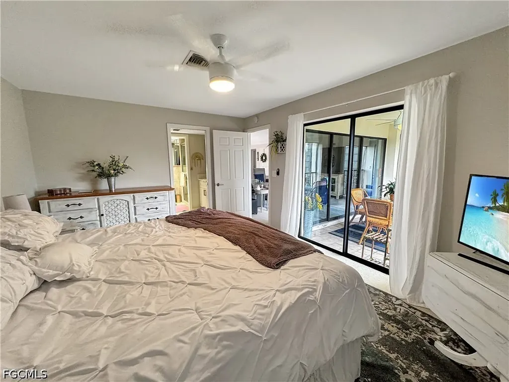 1518 Oyster Catcher Point Naples FL 34105