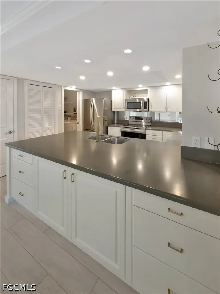 1518 Oyster Catcher Point Naples FL 34105