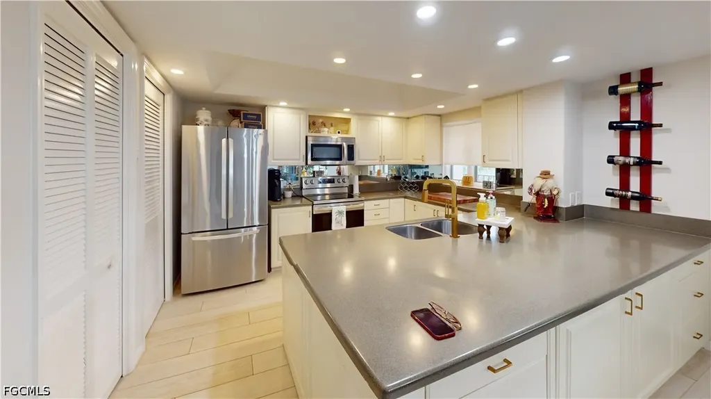 1518 Oyster Catcher Point Naples FL 34105
