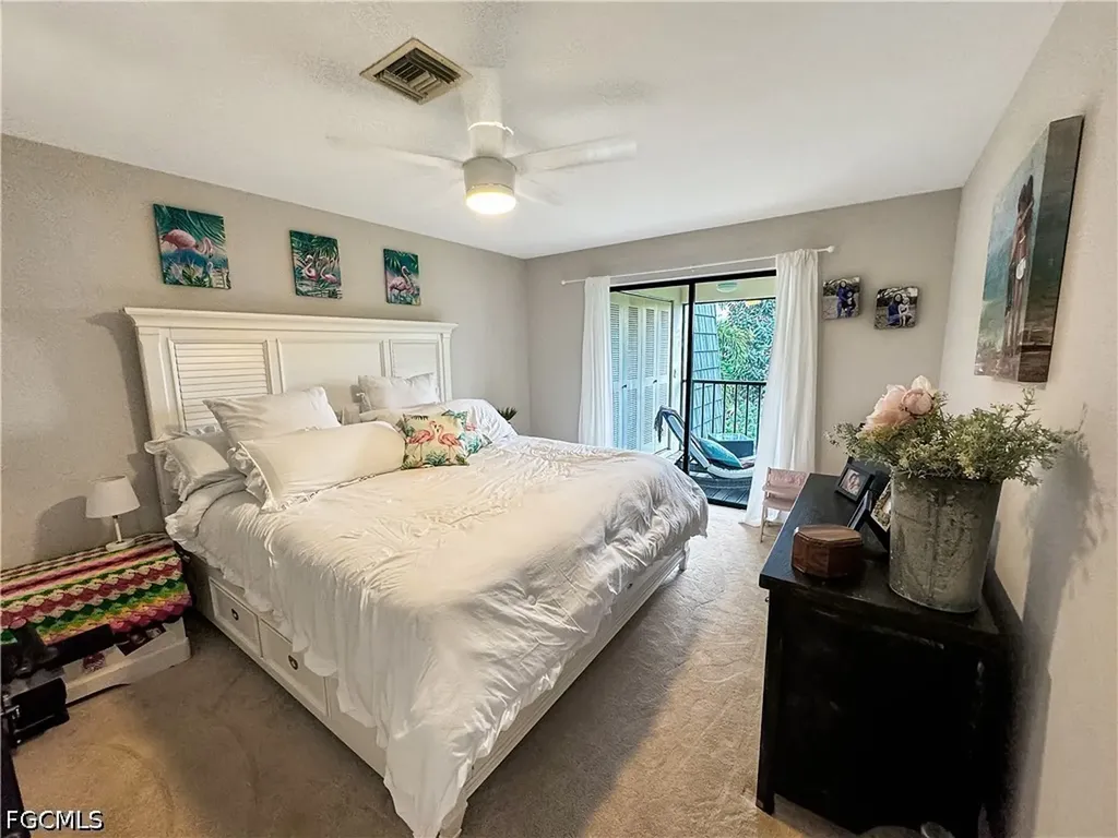 1518 Oyster Catcher Point Naples FL 34105