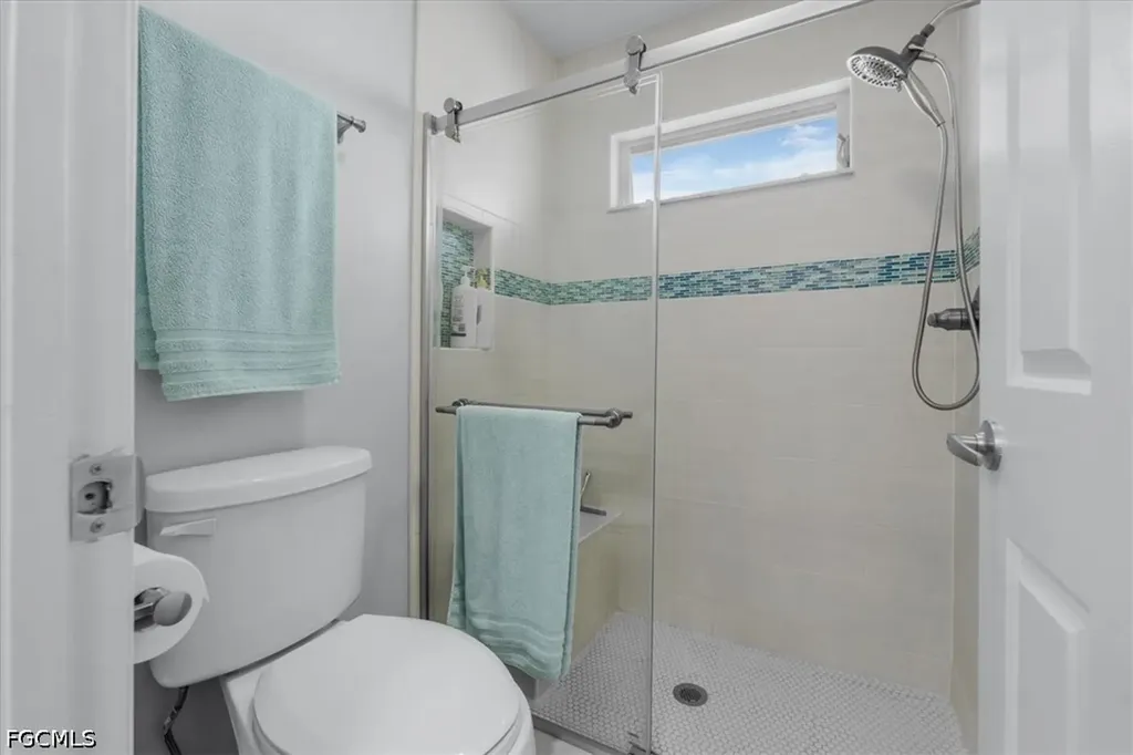 232 SE 21st Avenue Cape Coral FL 33990