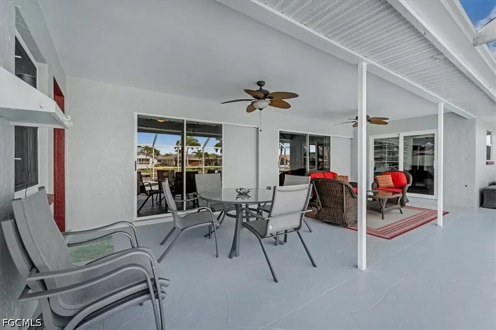 232 SE 21st Avenue Cape Coral FL 33990