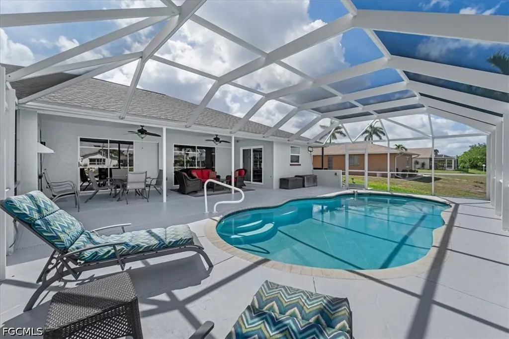 232 SE 21st Avenue Cape Coral FL 33990