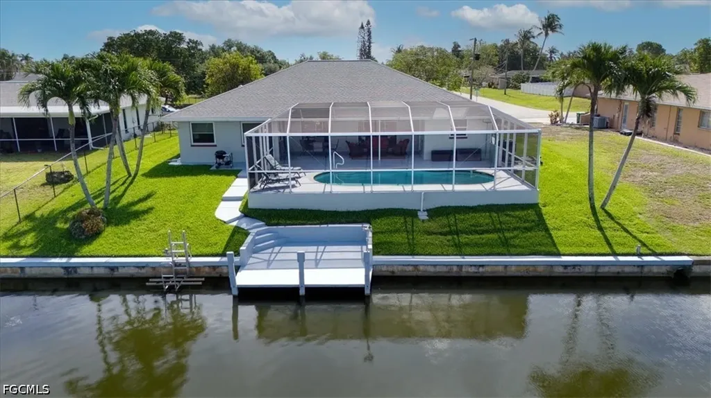 232 SE 21st Avenue Cape Coral FL 33990