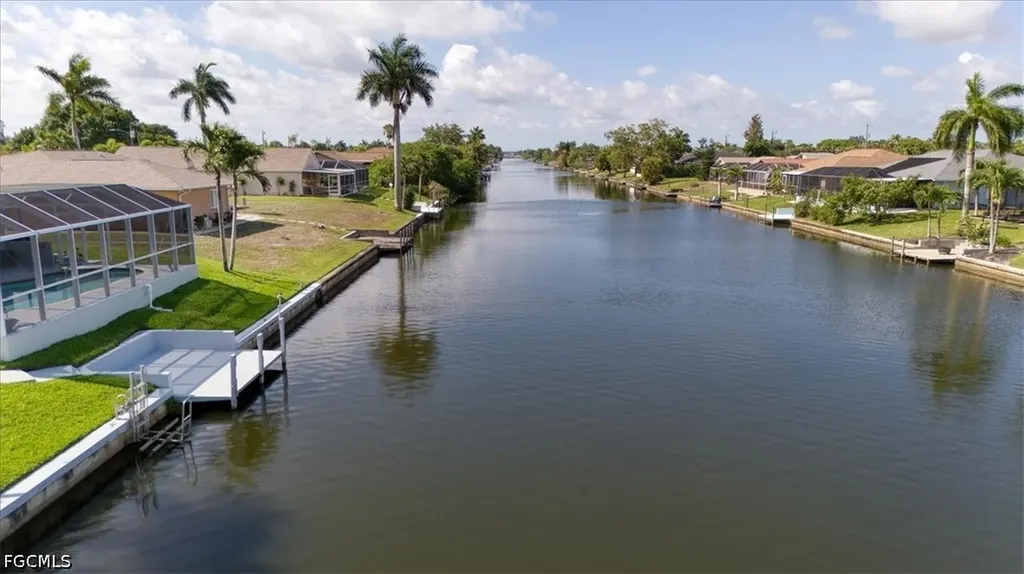 232 SE 21st Avenue Cape Coral FL 33990