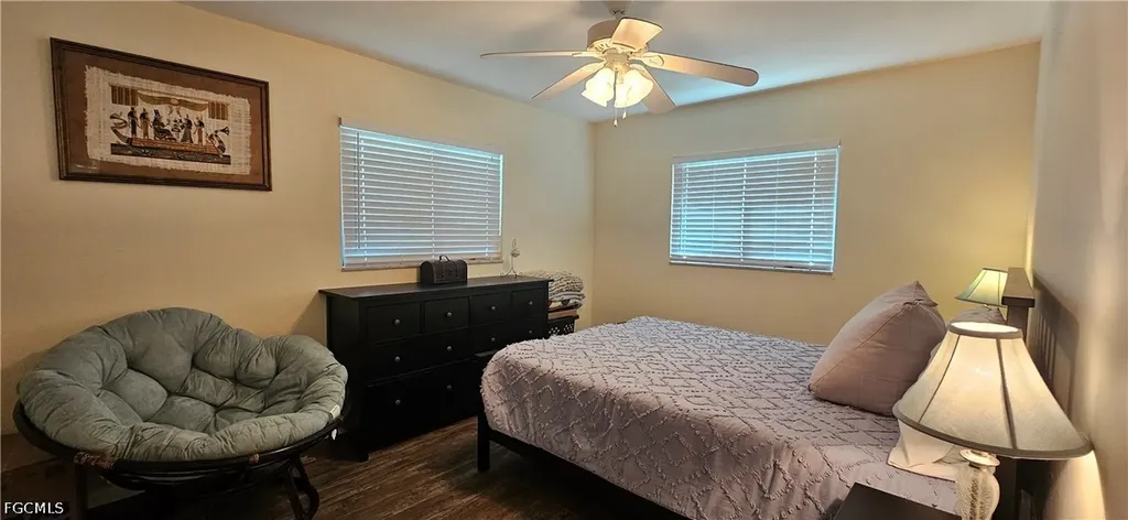1823 SE 15th Street Cape Coral FL 33990