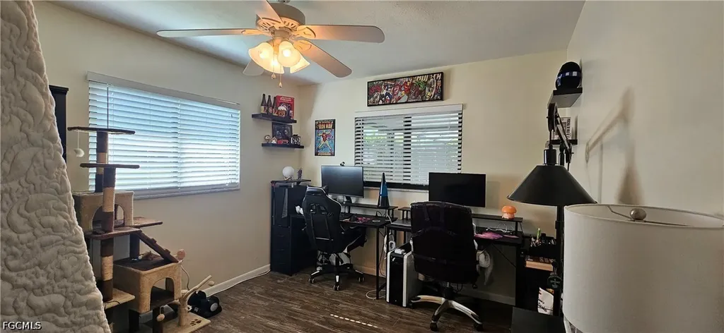 1823 SE 15th Street Cape Coral FL 33990