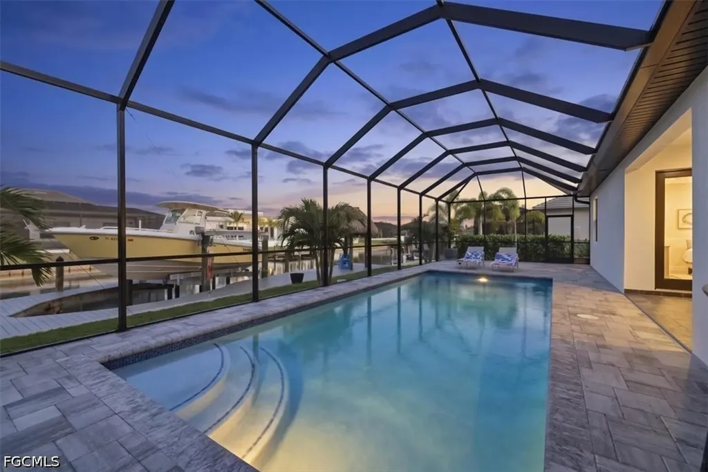 105 SW 36th Place Cape Coral FL 33991