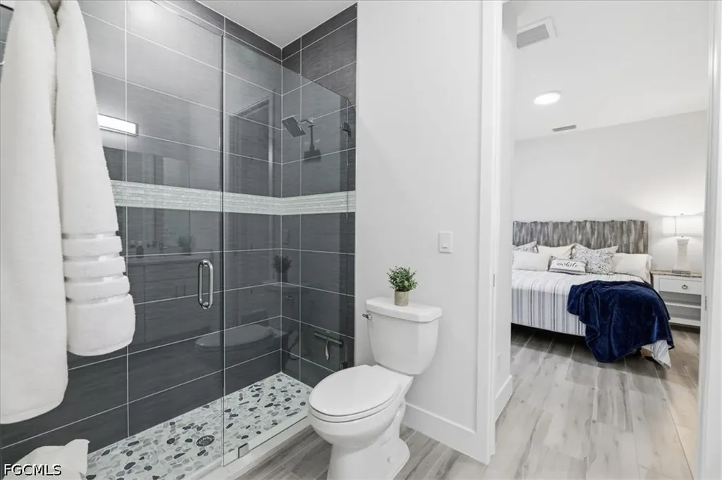105 SW 36th Place Cape Coral FL 33991