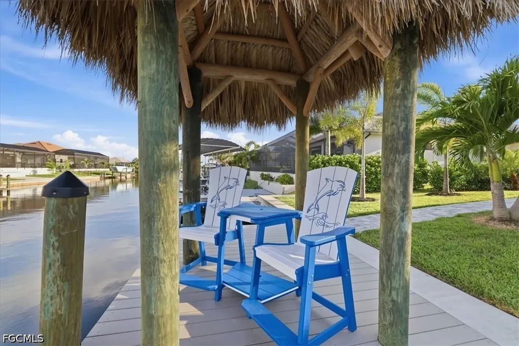 105 SW 36th Place Cape Coral FL 33991