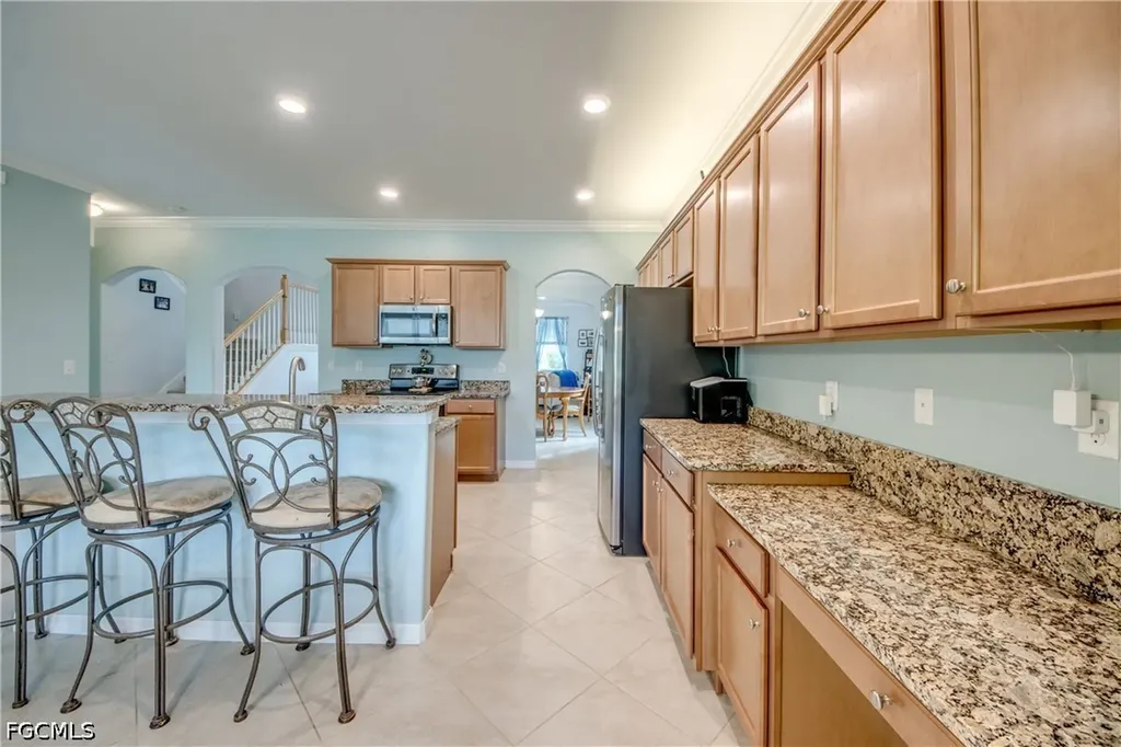 3613 Valle Santa Circle Cape Coral FL 33909