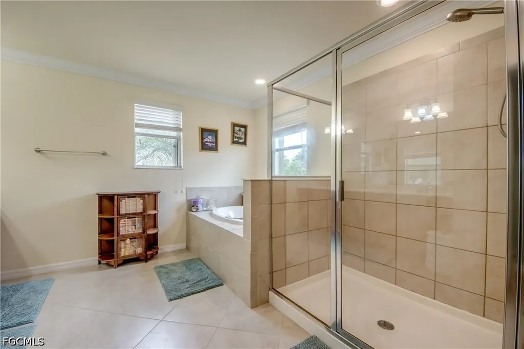 3613 Valle Santa Circle Cape Coral FL 33909