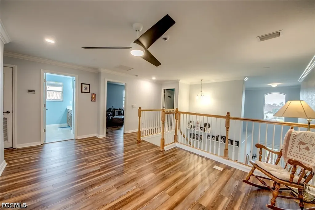 3613 Valle Santa Circle Cape Coral FL 33909