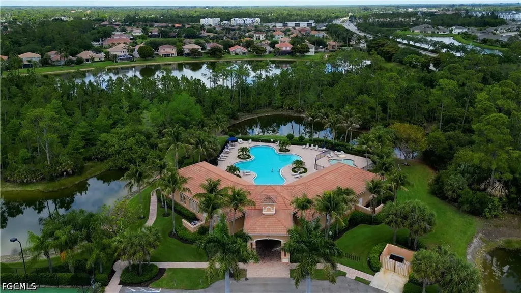 3613 Valle Santa Circle Cape Coral FL 33909