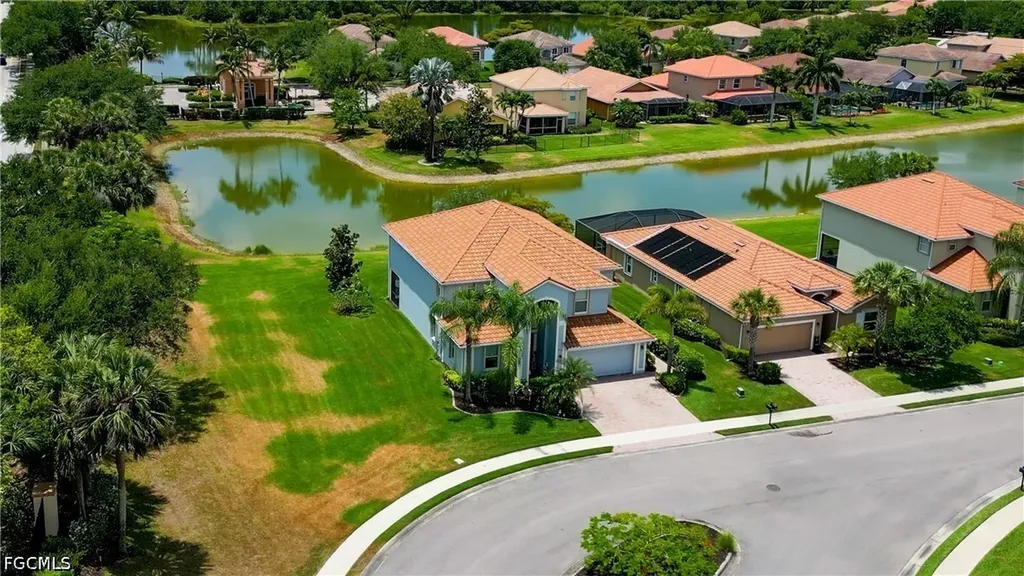 3613 Valle Santa Circle Cape Coral FL 33909
