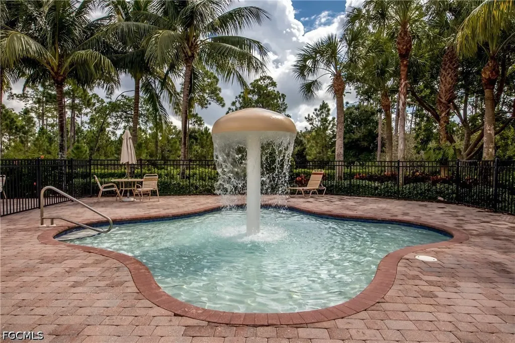3613 Valle Santa Circle Cape Coral FL 33909