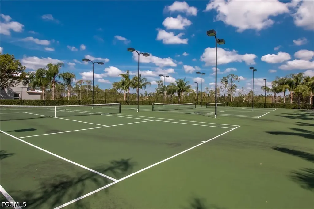 3613 Valle Santa Circle Cape Coral FL 33909