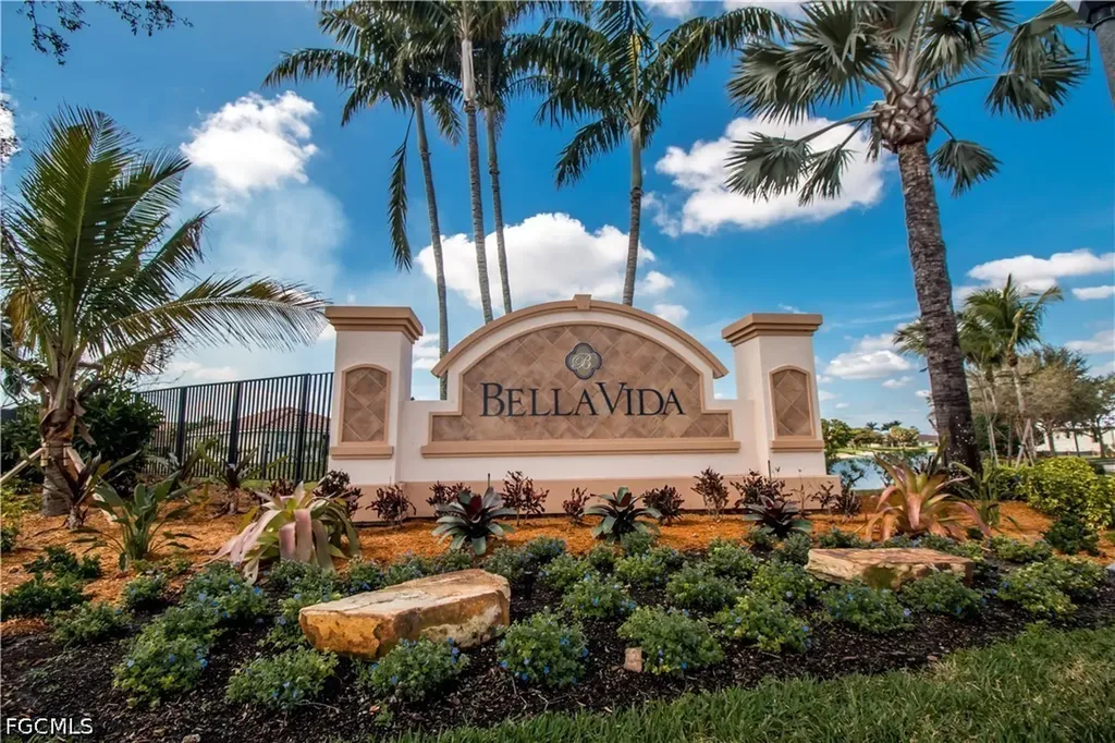 3613 Valle Santa Circle Cape Coral FL 33909