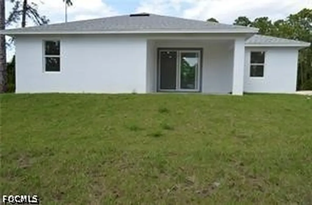 2611 Carol Place Lehigh Acres FL 33971