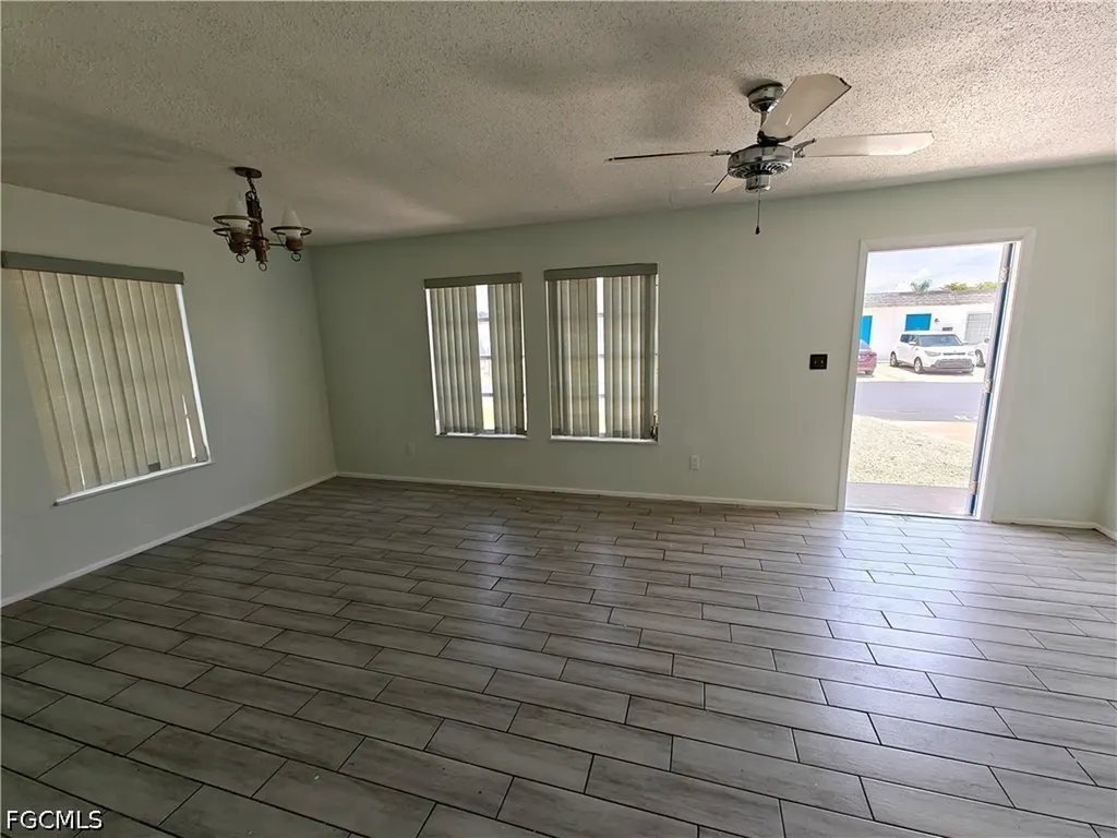 26 Temple Court Lehigh Acres FL 33936