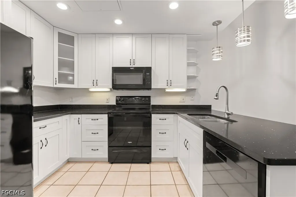 6414 Royal Woods Drive Fort Myers FL 33908