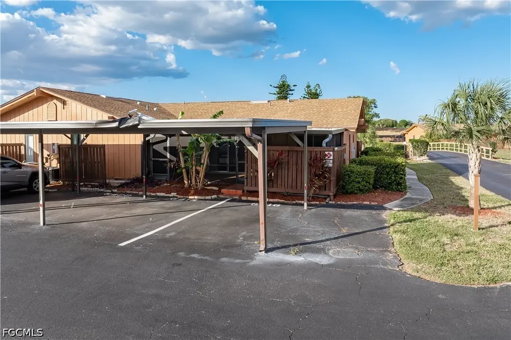 6414 Royal Woods Drive Fort Myers FL 33908