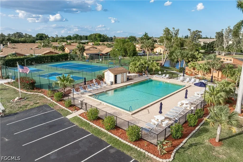 6414 Royal Woods Drive Fort Myers FL 33908