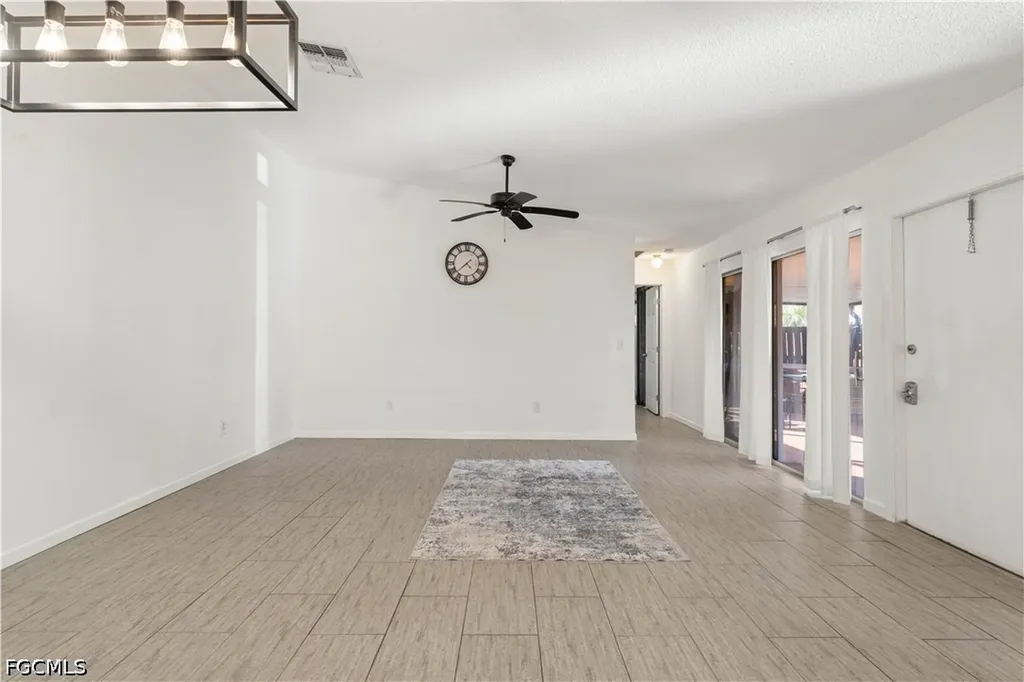 6414 Royal Woods Drive Fort Myers FL 33908