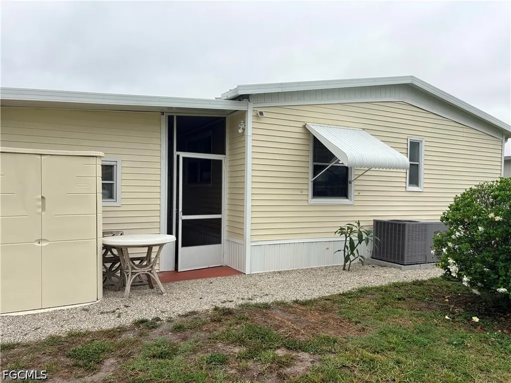 2785 Wedgewood Drive North Fort Myers FL 33917