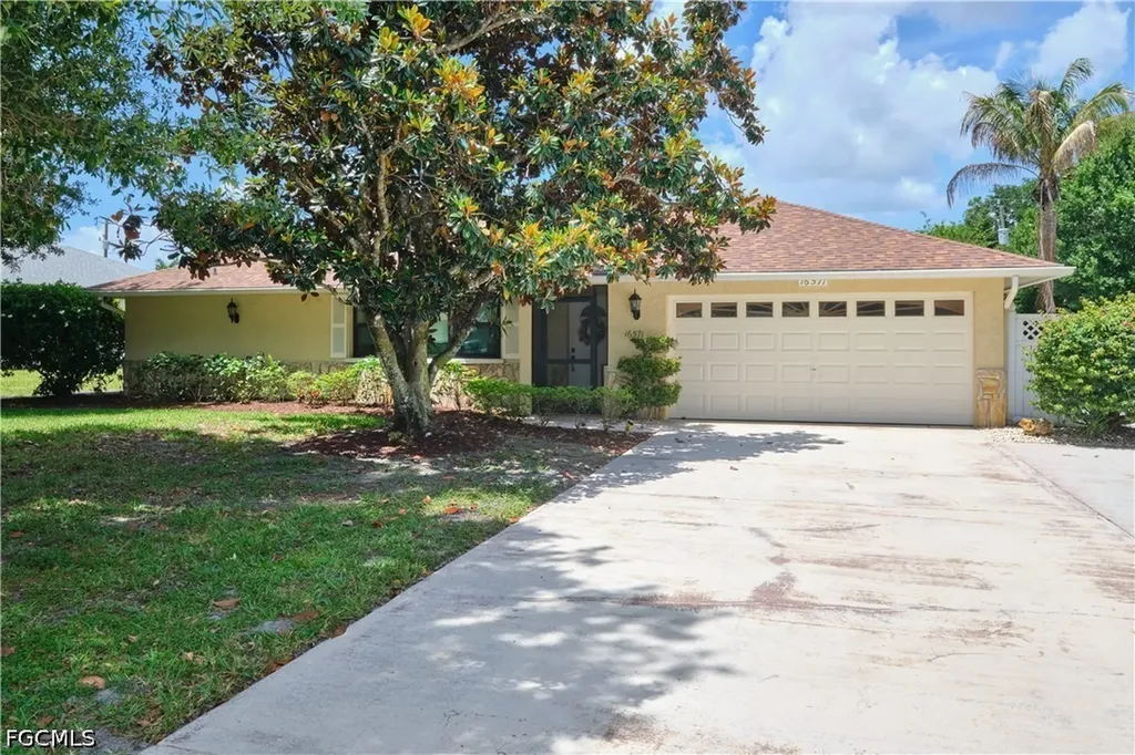 16571 Marc Allen Drive North Fort Myers FL 33917