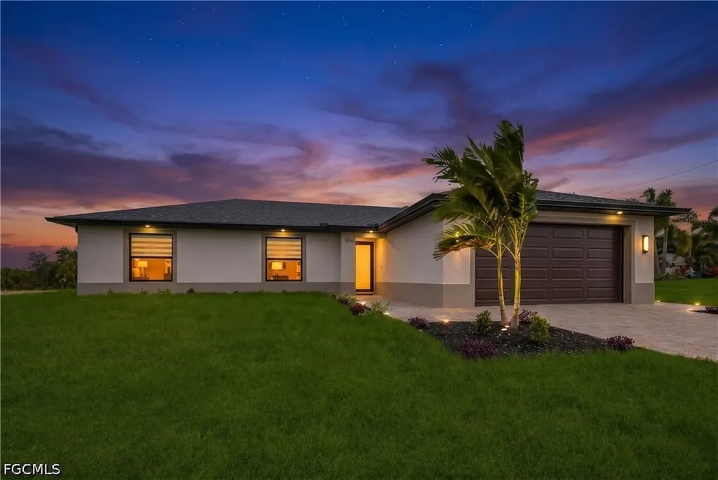 924 NE 20th Street Cape Coral FL 33909
