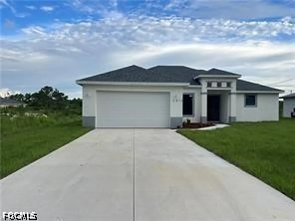 2813 23rd Street W Lehigh Acres FL 33971