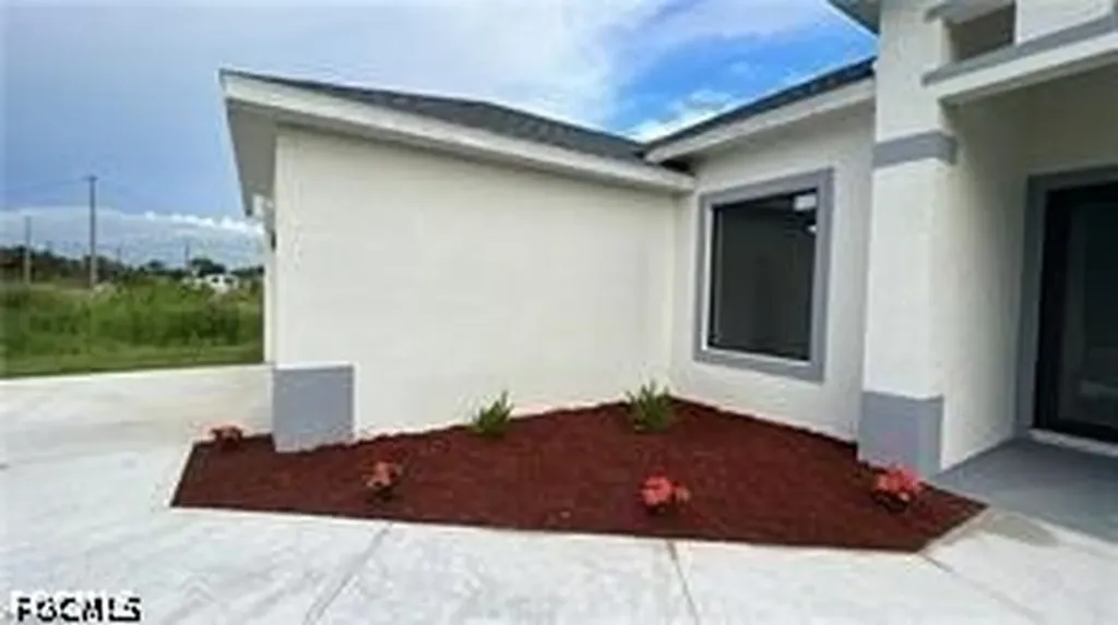 2813 23rd Street W Lehigh Acres FL 33971