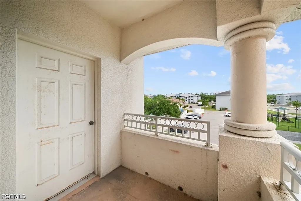 3940 Pomodoro Circle Cape Coral FL 33909
