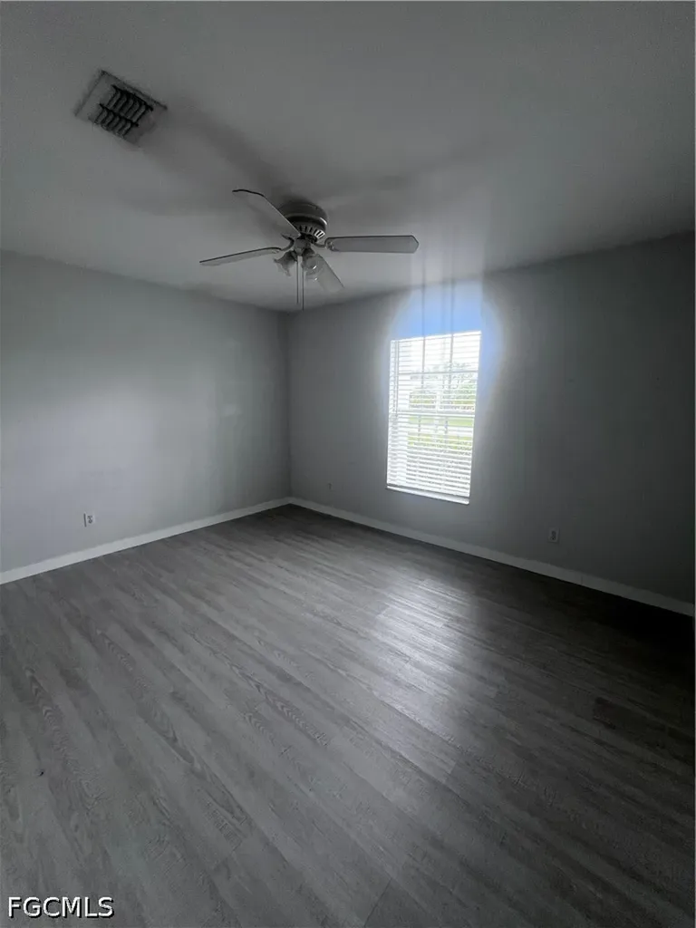 1306 SW 11th Street Cape Coral FL 33991