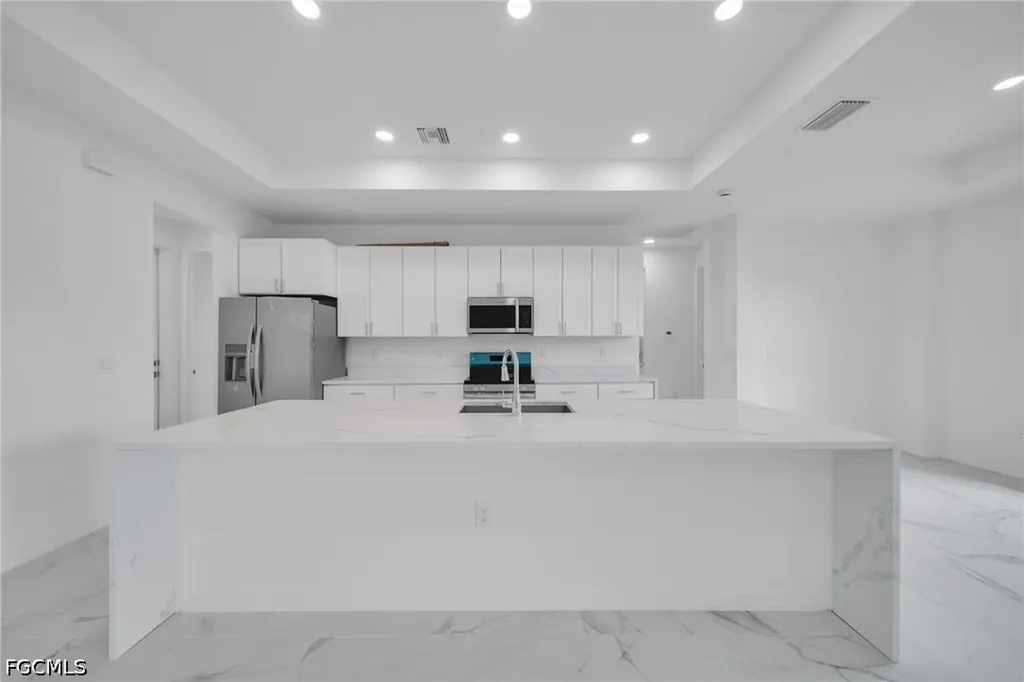 3413 28th Street SW Lehigh Acres FL 33976