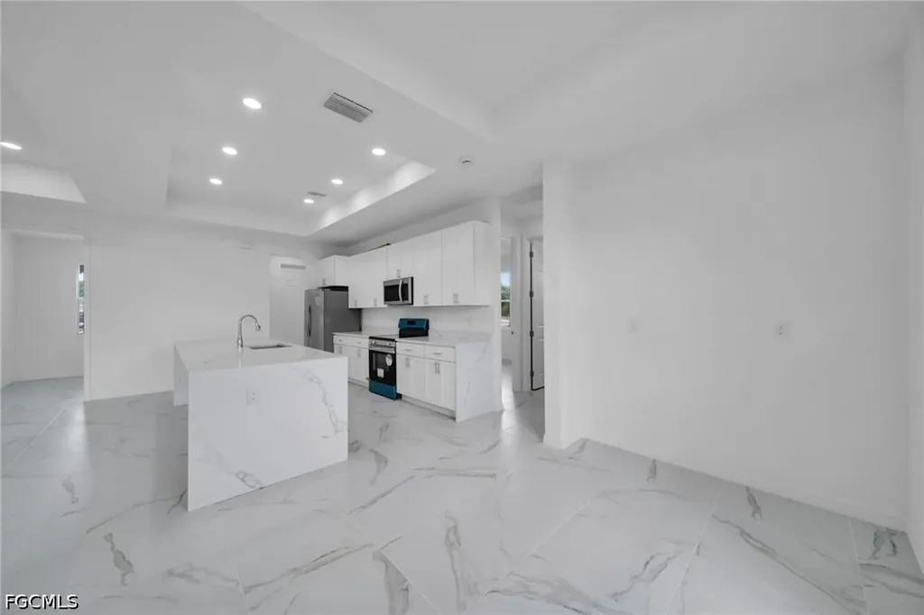 3413 28th Street SW Lehigh Acres FL 33976