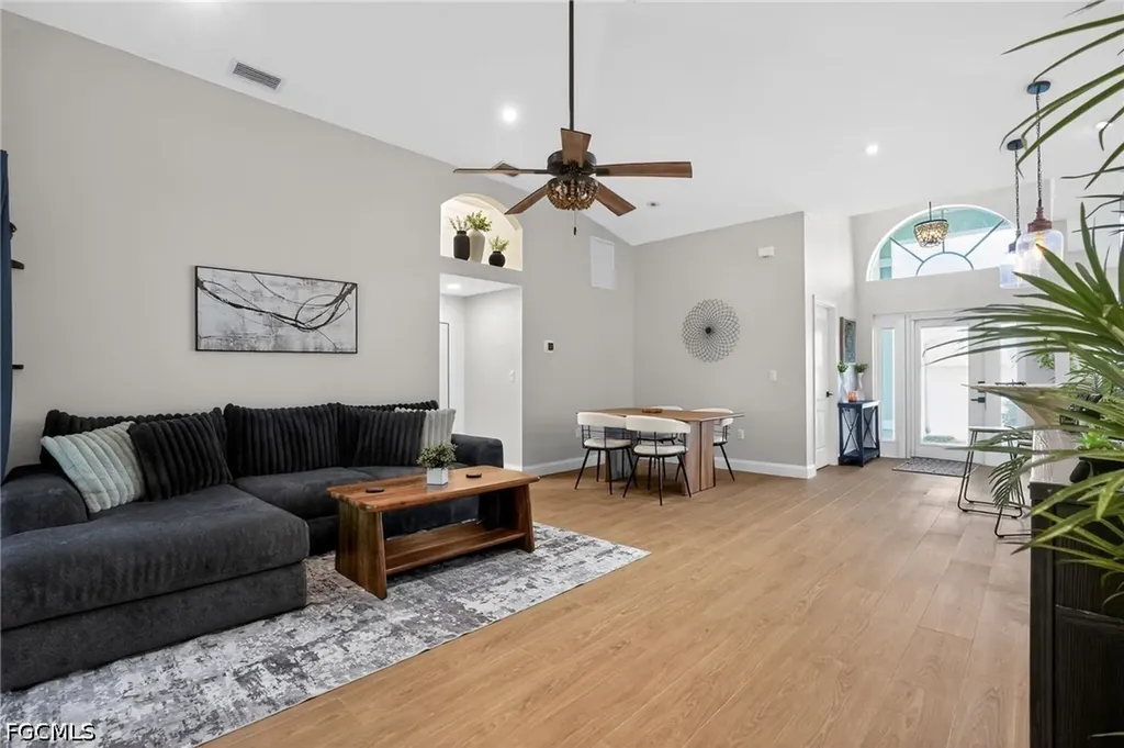 625 SW 36th Street Cape Coral FL 33914