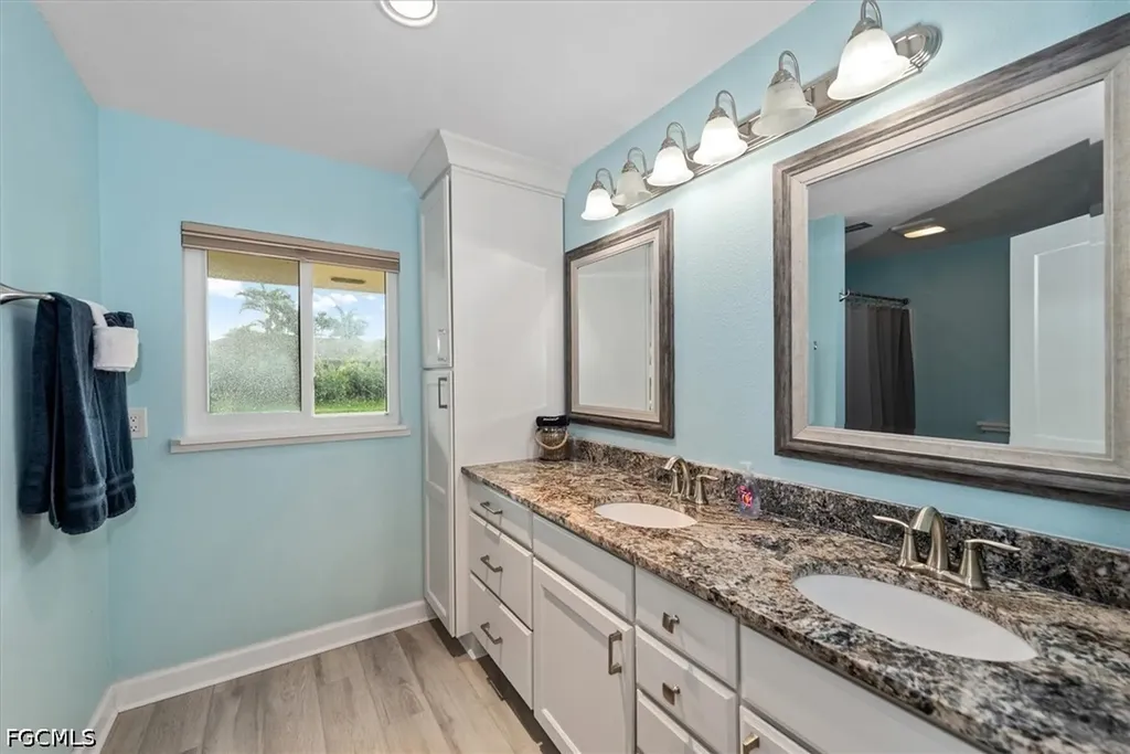 2205 Channel Way North Fort Myers FL 33917