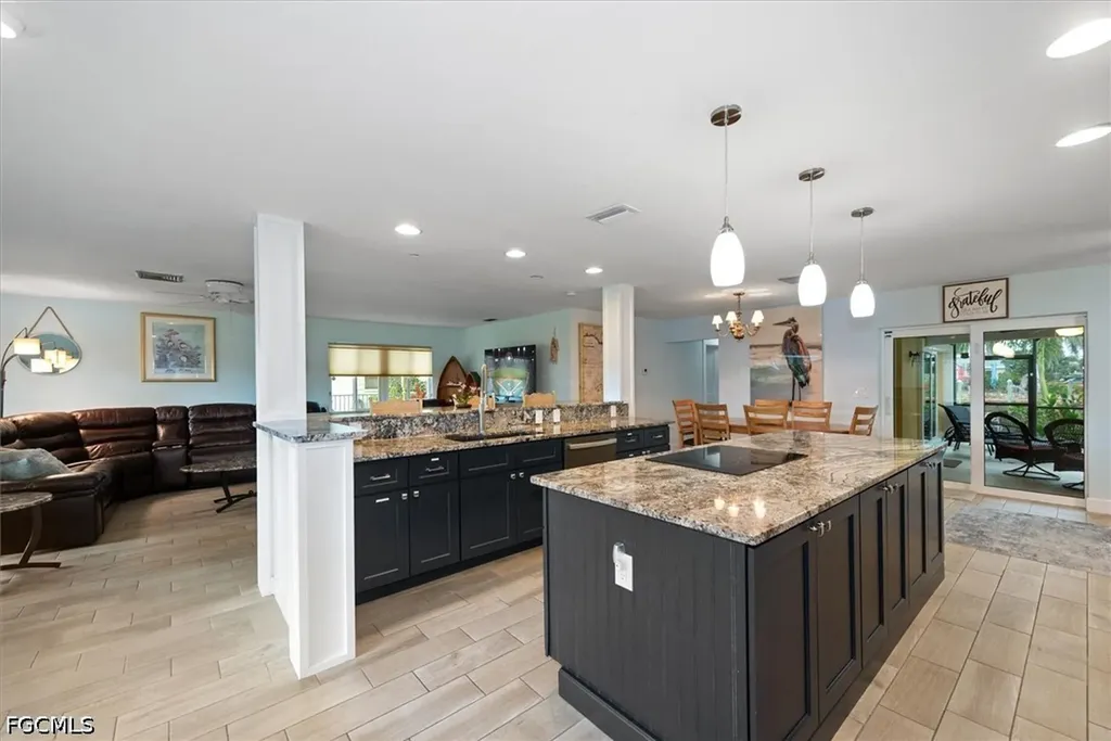 2205 Channel Way North Fort Myers FL 33917