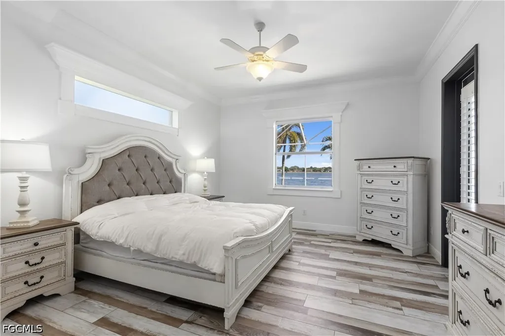 2202 Grove Drive Naples FL 34120