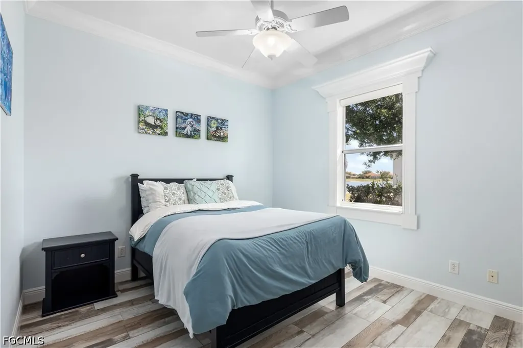 2202 Grove Drive Naples FL 34120