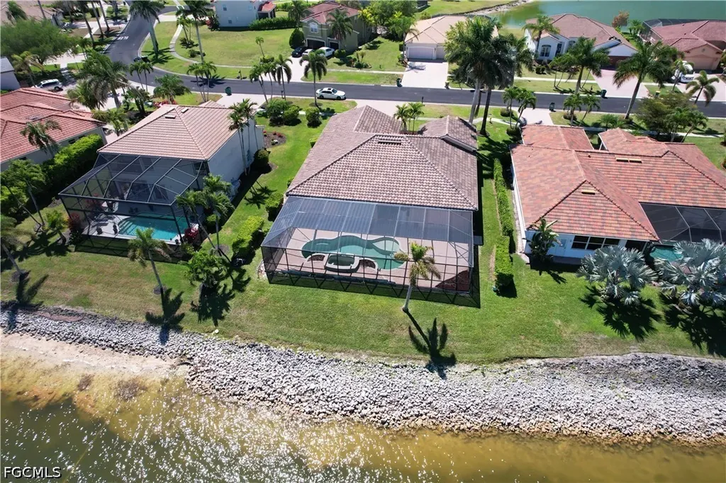 2202 Grove Drive Naples FL 34120