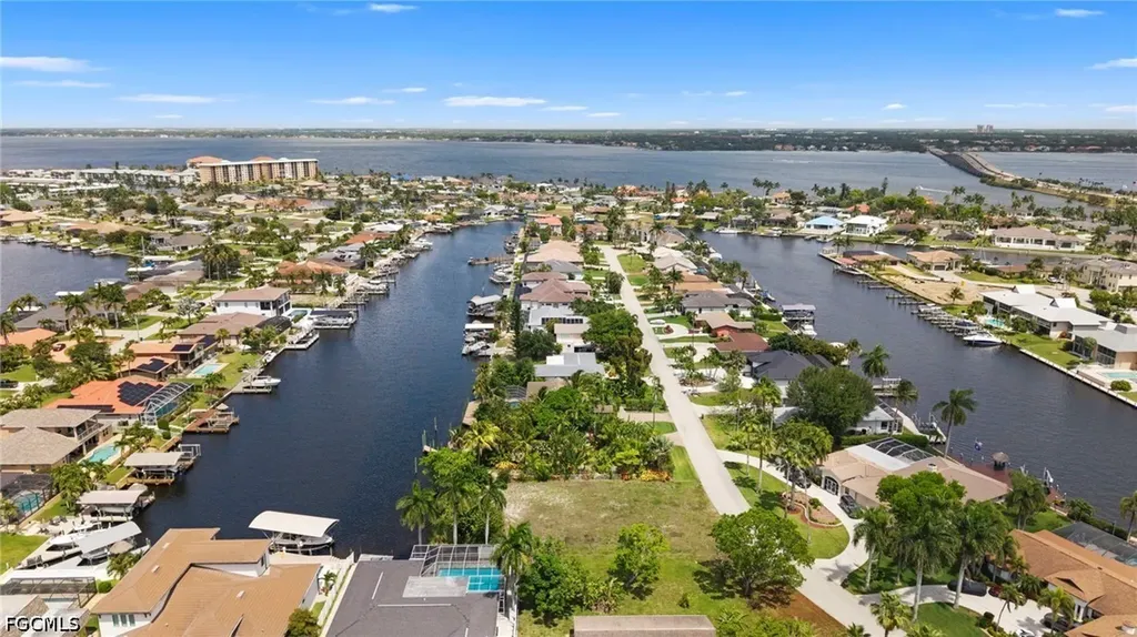 1709 SE 46th Street Cape Coral FL 33904