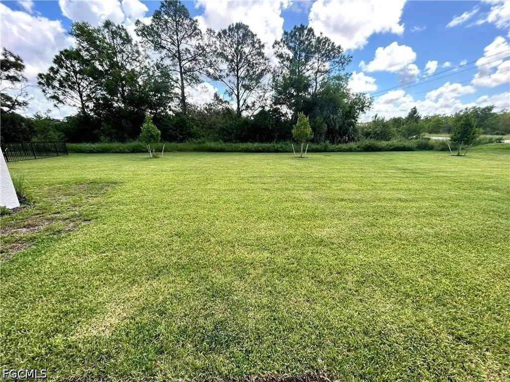 12441 Dakota Ridge Place Lehigh Acres FL 33974